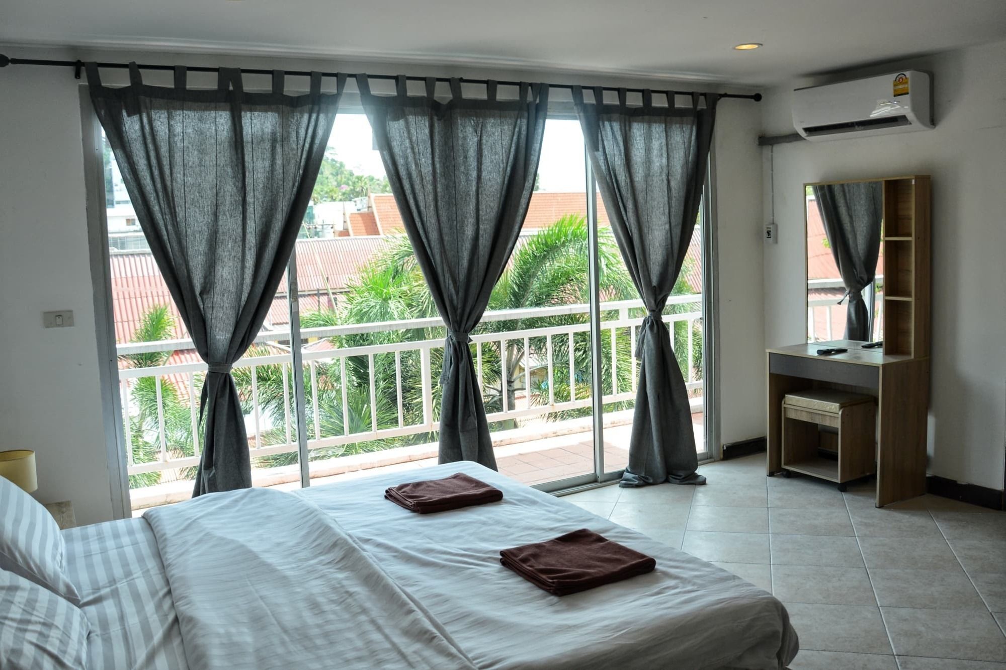 Kata Station Boutique Hotel ภายนอก รูปภาพ